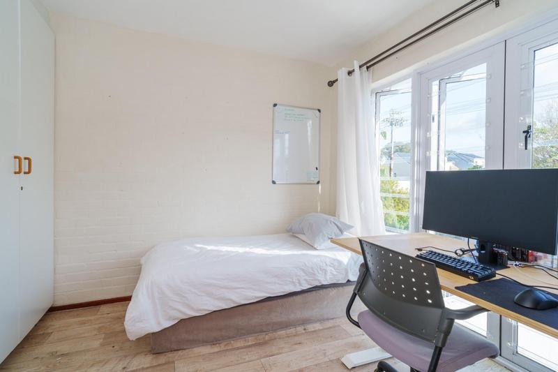 3 Bedroom Property for Sale in Harfield Village Western Cape